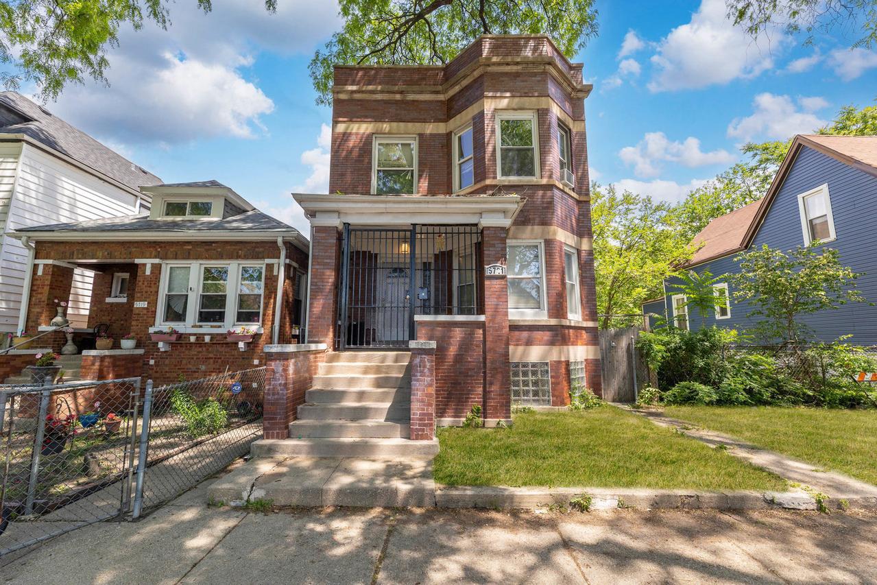 5721 S Hermitage Ave., Chicago, IL 60636