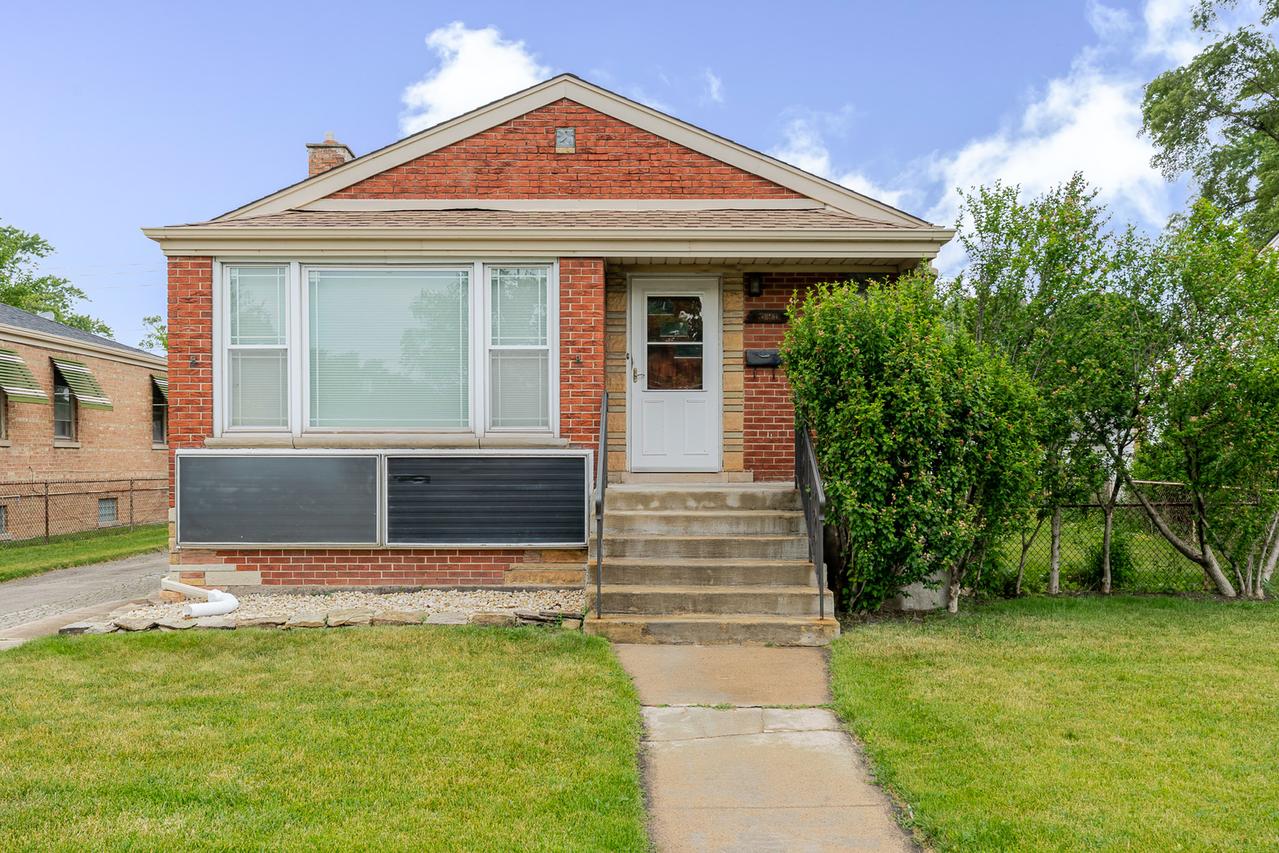 690 E Sibley Blvd., Dolton, IL 60419