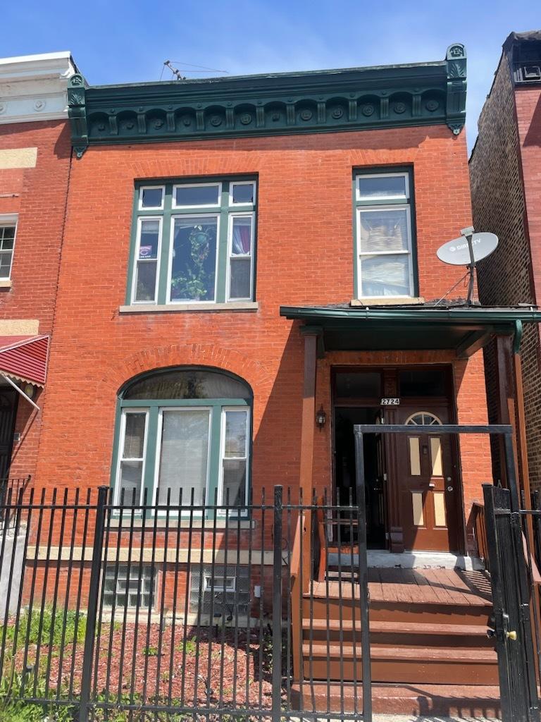 2724 W Jackson Blvd., Chicago, IL 60612