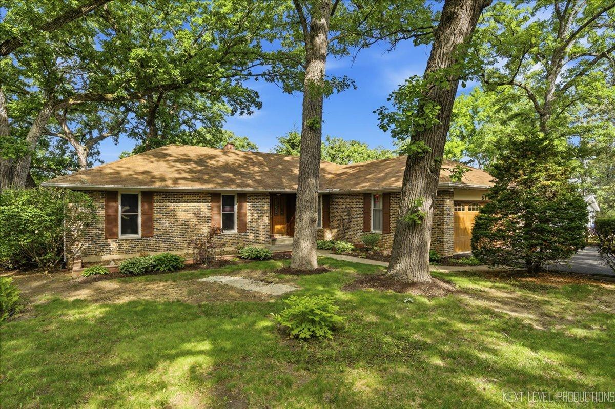 5148 Lincoln Ave., Lisle, IL 60532