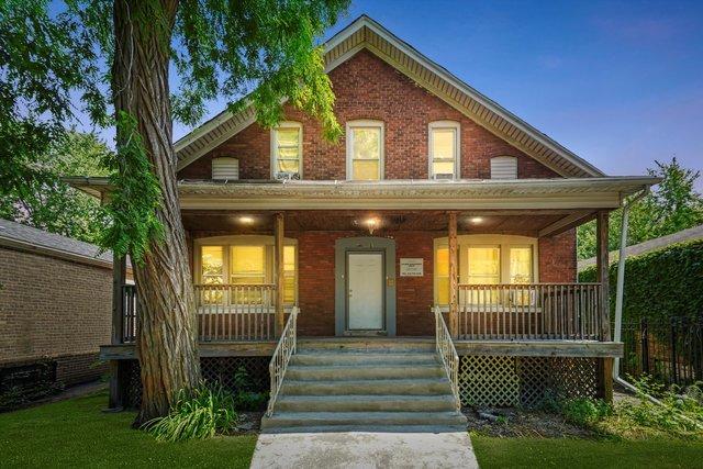 8239 S Colfax Ave., Chicago, IL 60617