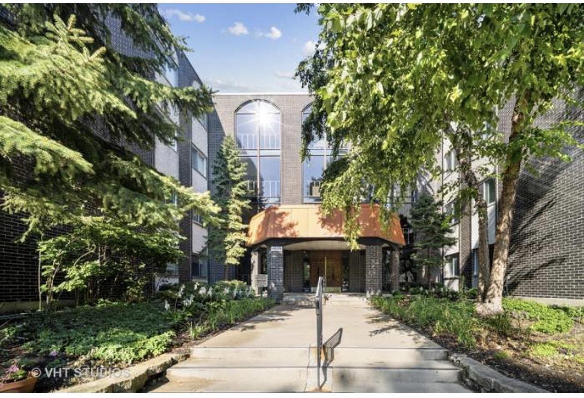 9530 Lamon Ave. #407, Skokie, IL 60077