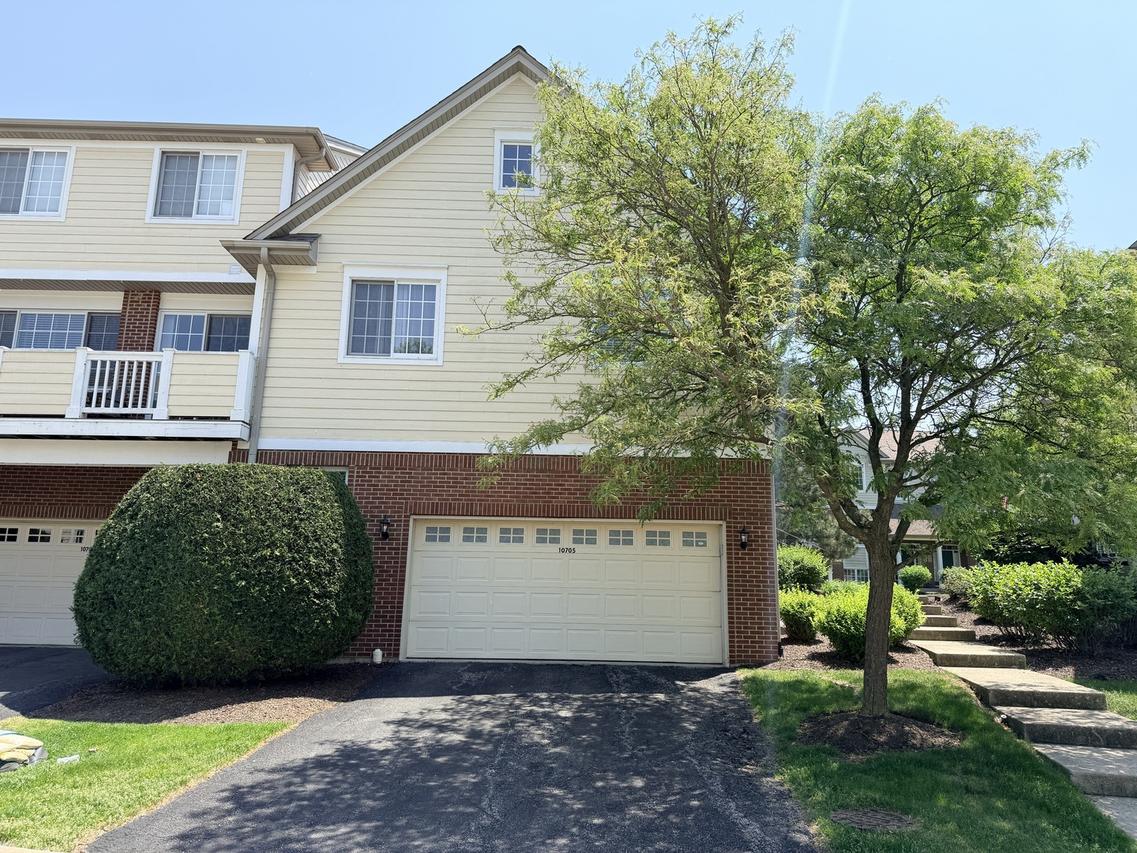 10705 Gigi Dr., Orland Park, IL 60462