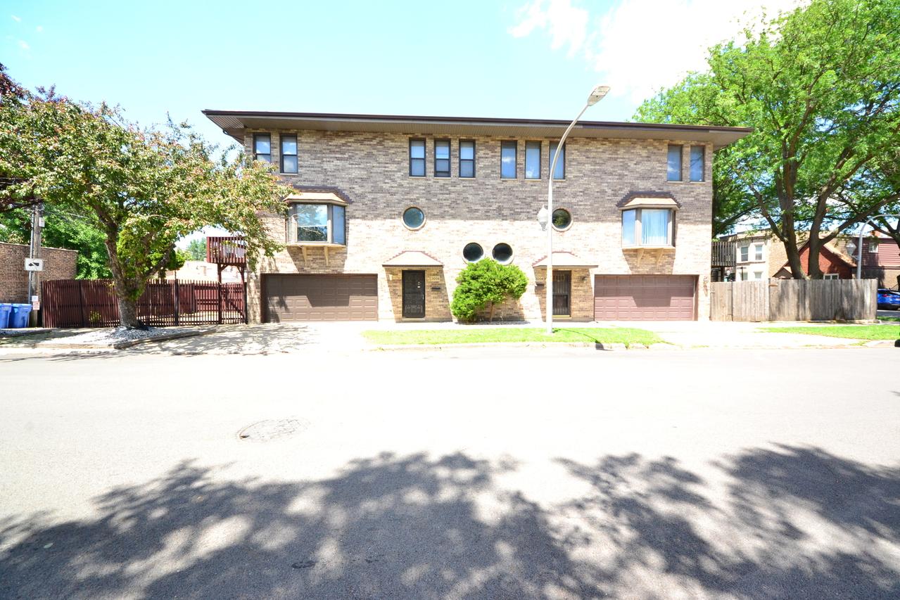 3006 S Lyman St. #2, Chicago, IL 60608