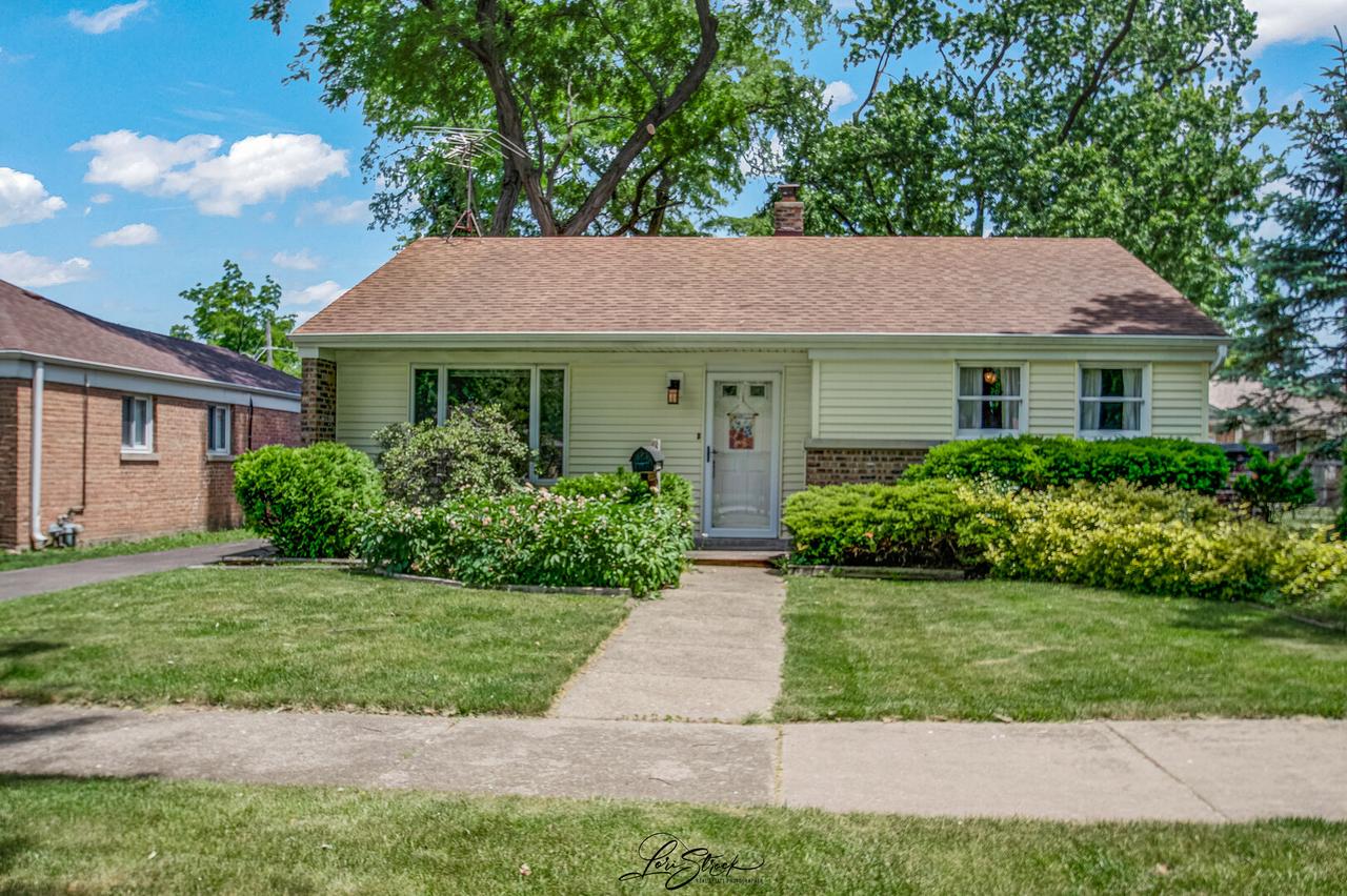 17531 Western Ave., Homewood, IL 60430