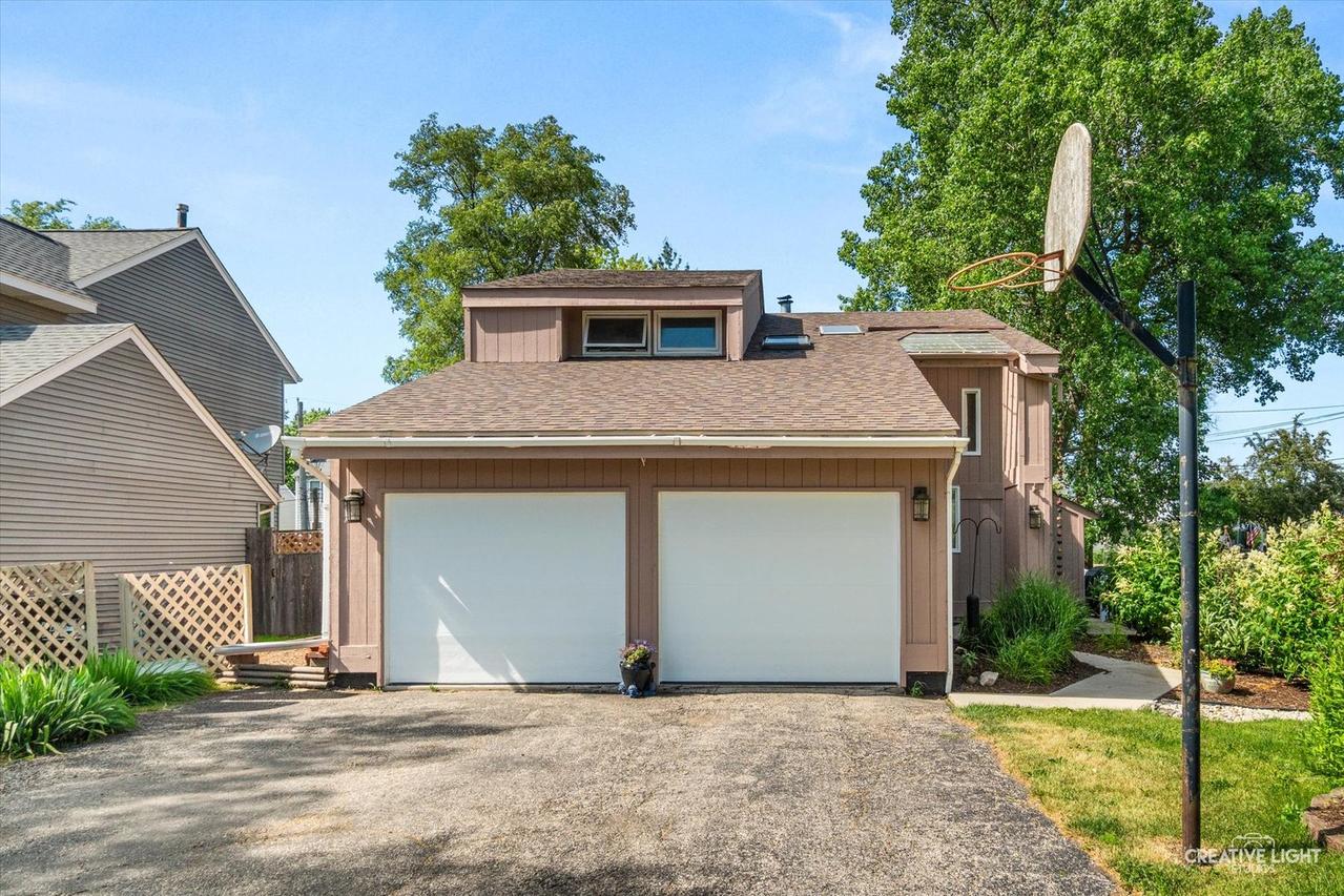 1324 Snowberry Ln., Crystal Lake, IL 60014