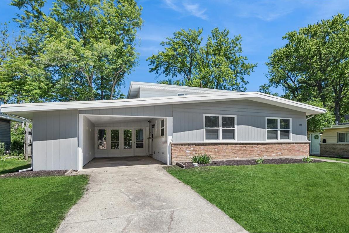 453 Tomahawk St., Park Forest, IL 60466