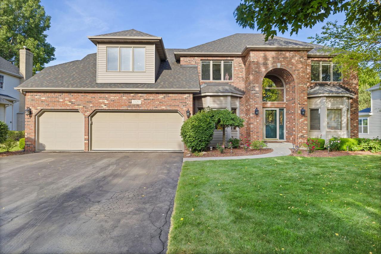 3120 Deering Bay Dr., Naperville, IL 60564