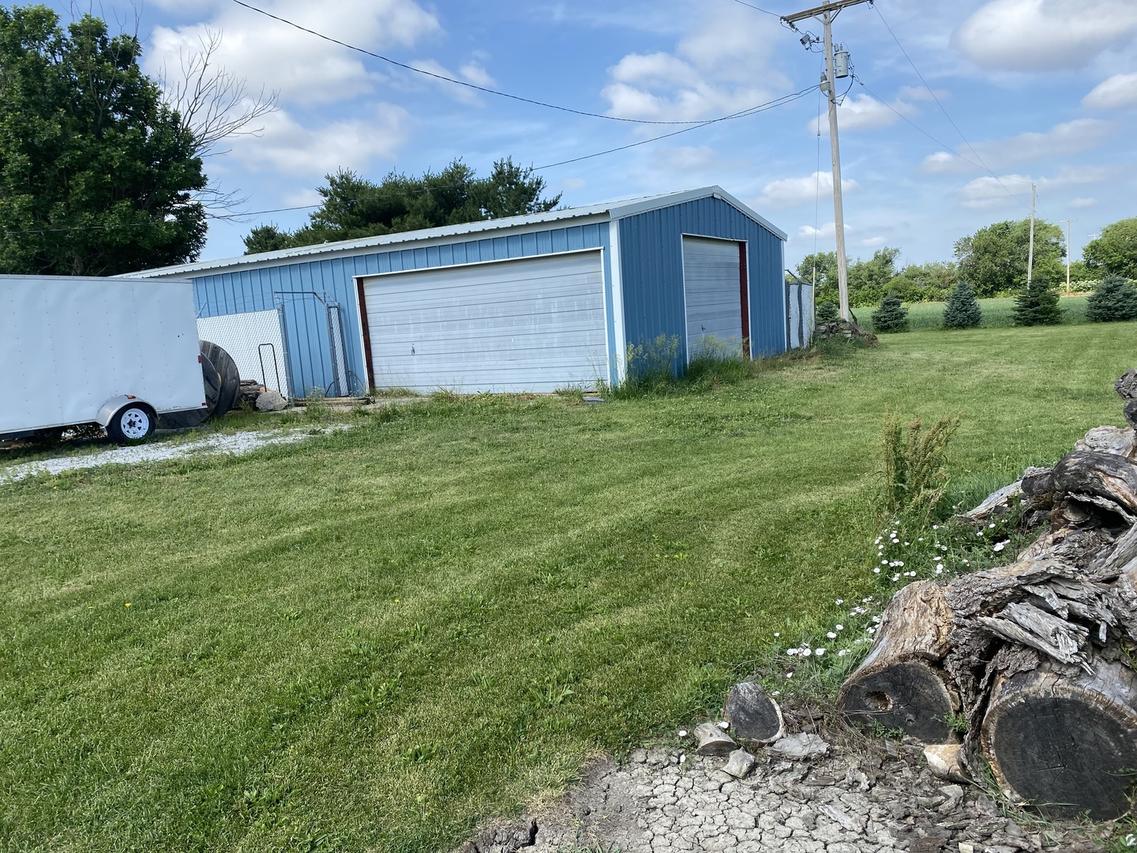 [Address Hidden by Seller], Pesotum, IL 61863