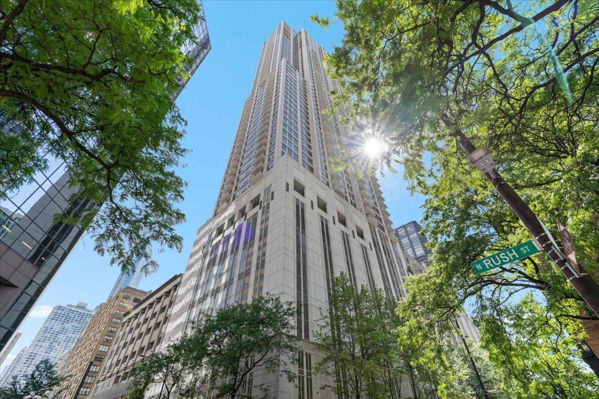 55 E Erie St. #1705, Chicago, IL 60611