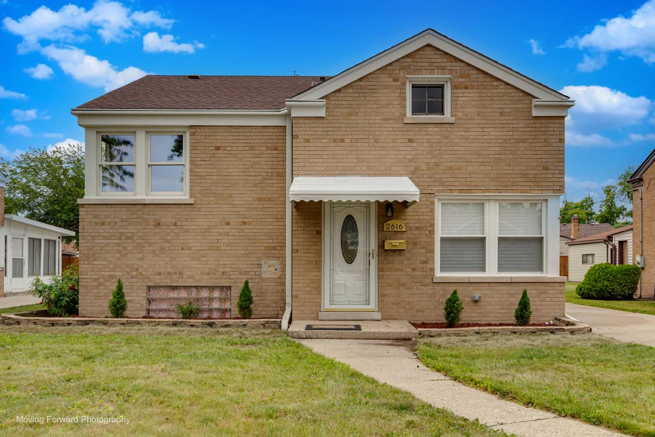 2616 S 11th Ave., Broadview, IL 60155