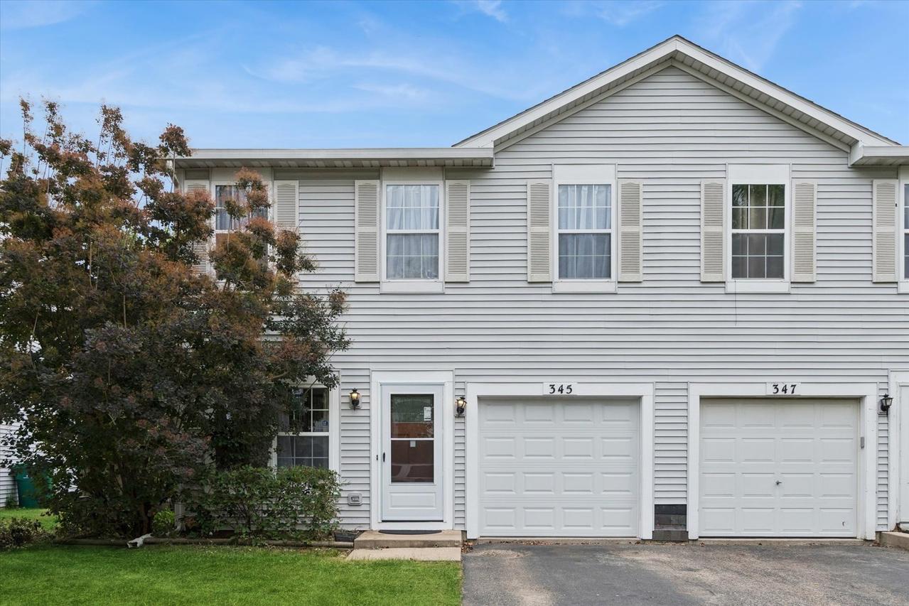345 Richmond Dr., Romeoville, IL 60446
