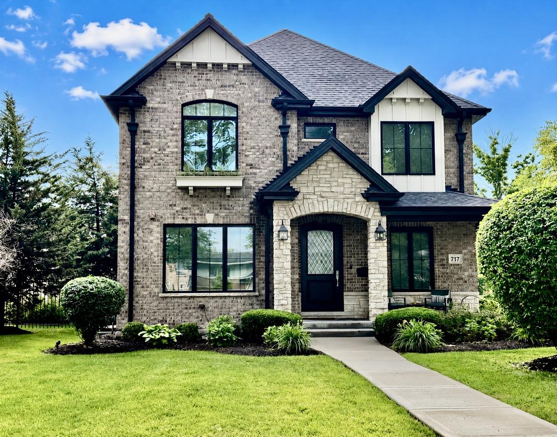 717 S Lincoln Ave., Park Ridge, IL 60068