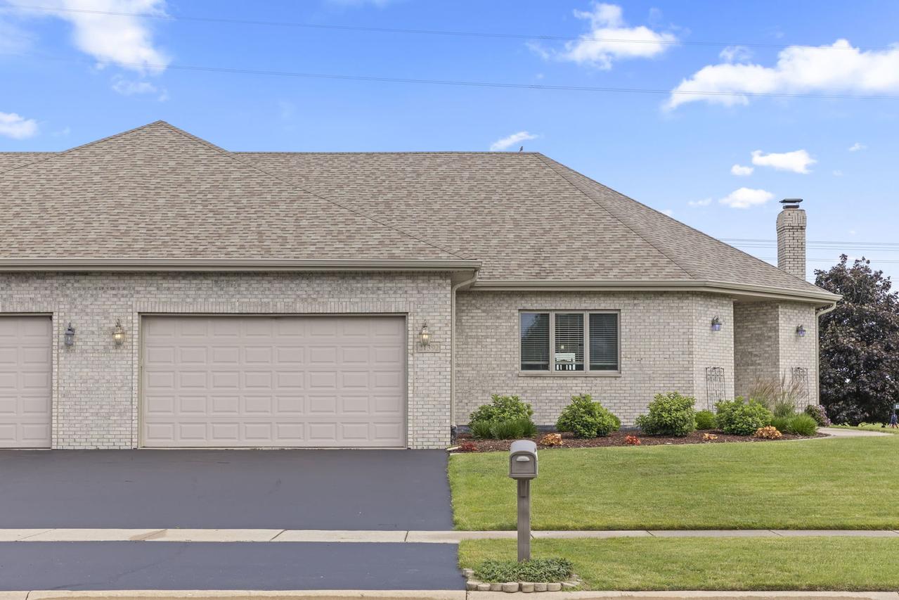 21392 Sea Ray Ln., Wilmington, IL 60481