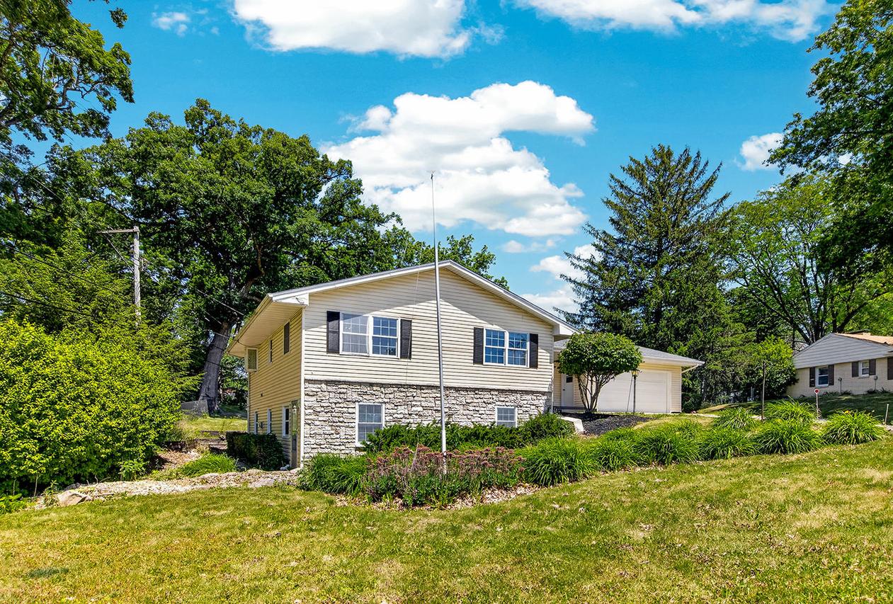 5010 Guilford Rd., Rockford, IL 61107
