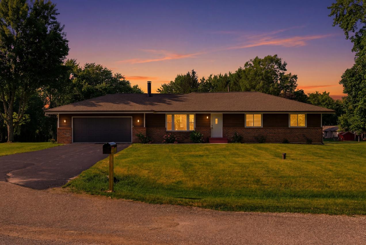 8063 Clearview Dr., Rockford, IL 61102