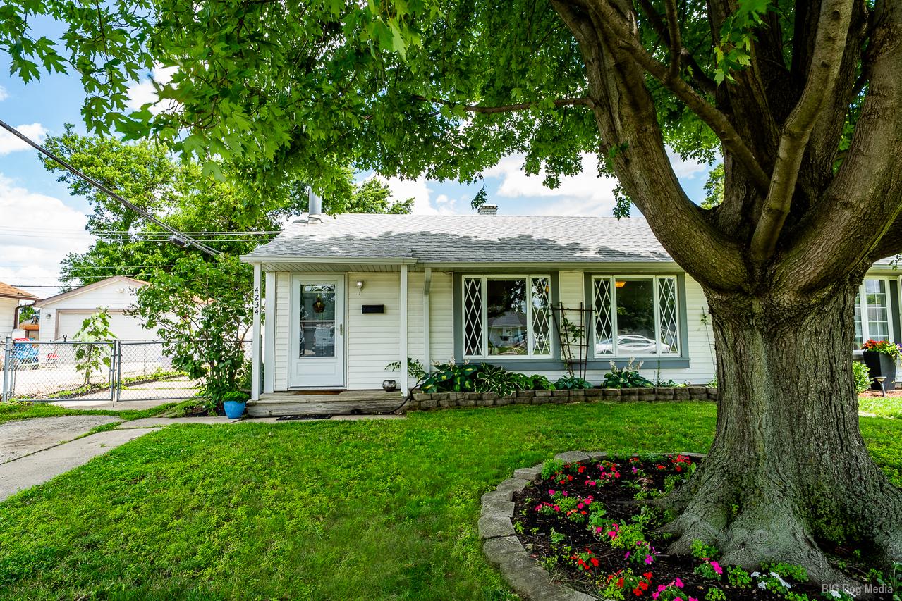 4234 W 90th Pl., Hometown, IL 60456