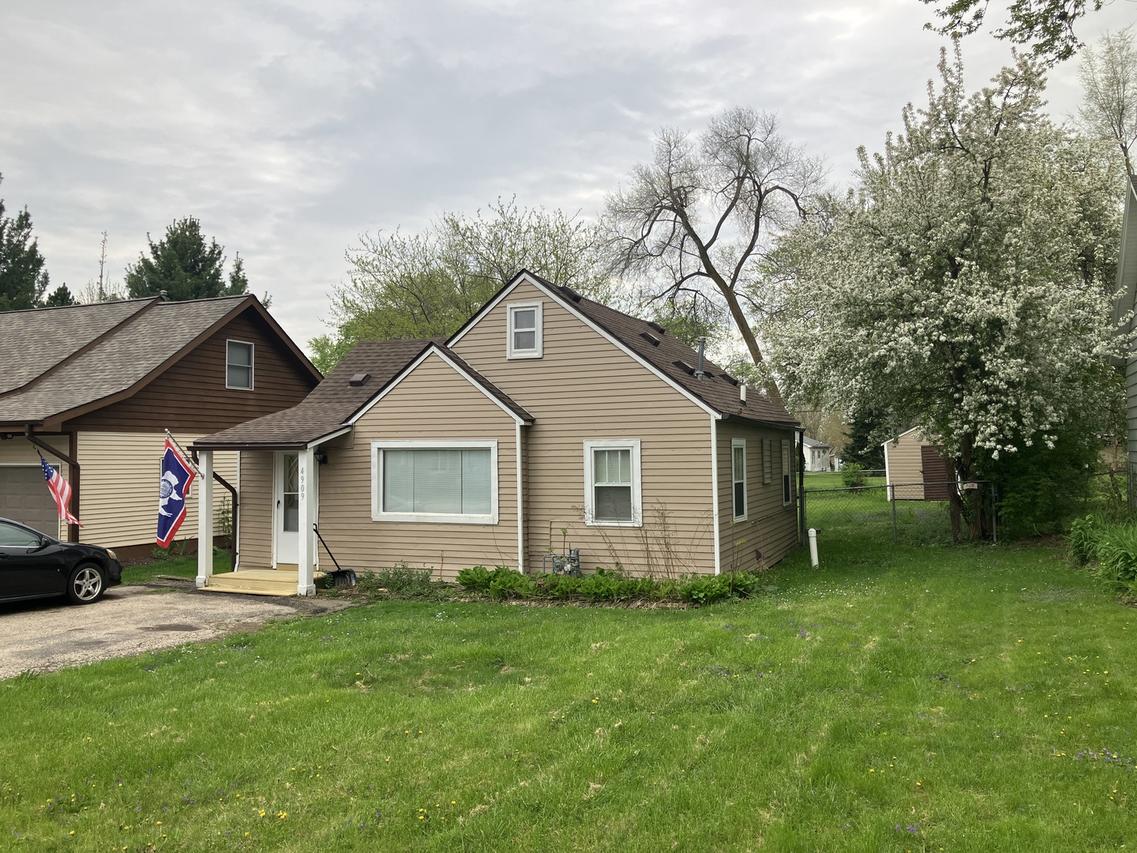 [Address Hidden by Seller], Mccullom Lake, IL 60050