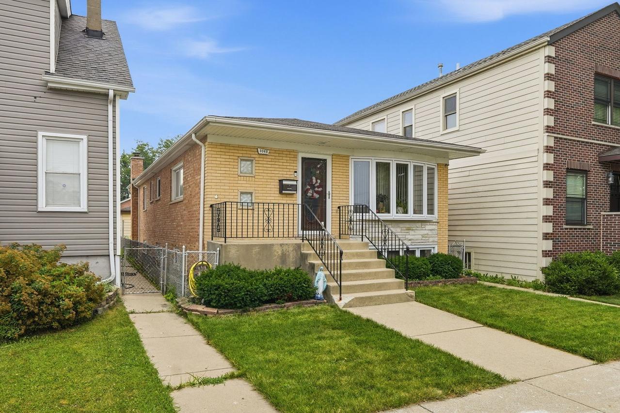 3349 N Osage Ave., Chicago, IL 60634