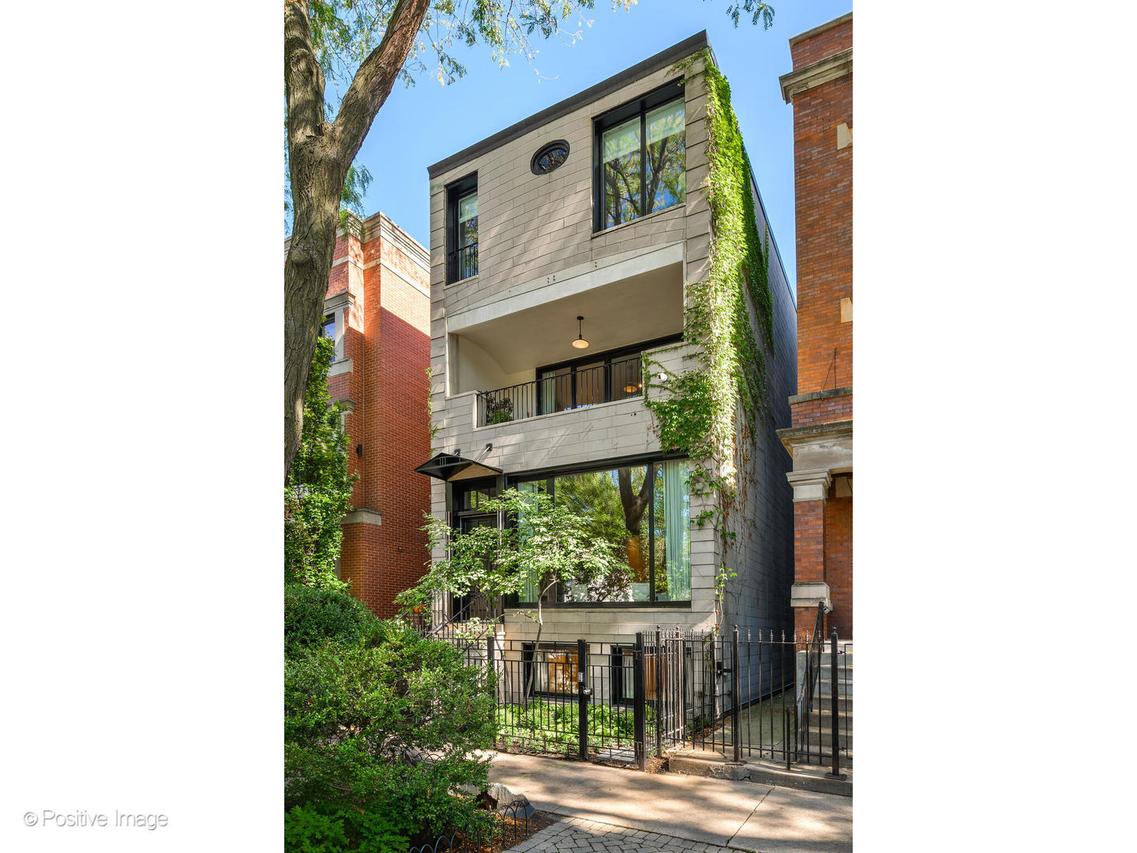 1953 N Howe St., Chicago, IL 60614