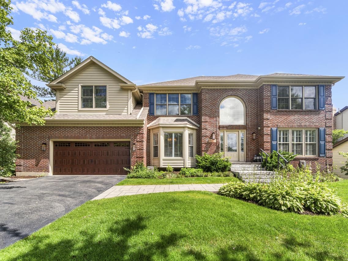 6437 Greene Rd., Woodridge, IL 60517