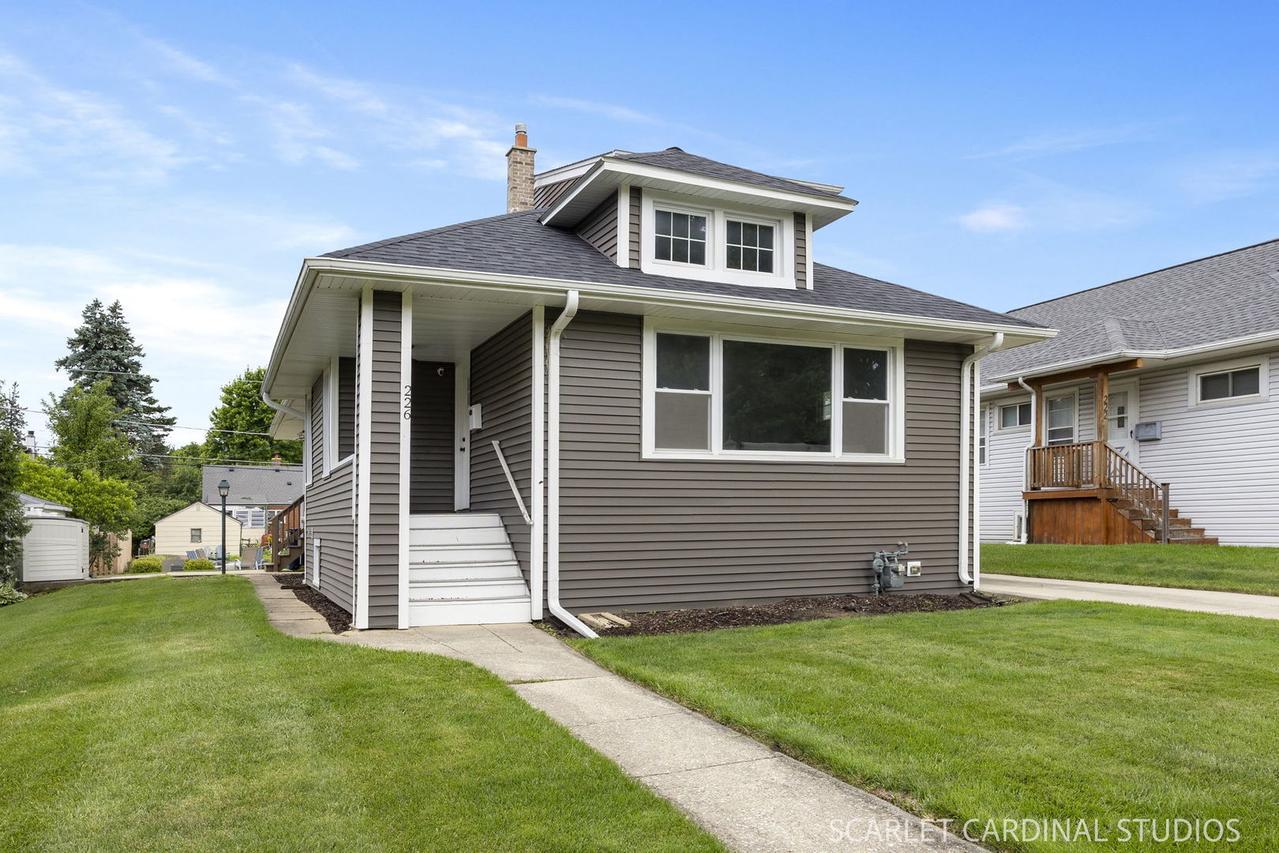226 S Lombard Ave., Lombard, IL 60148