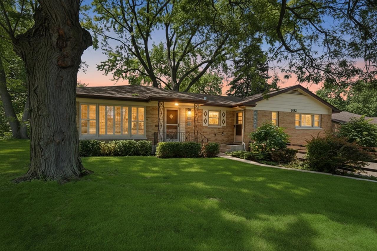 2912 Old Glenview Rd., Wilmette, IL 60091
