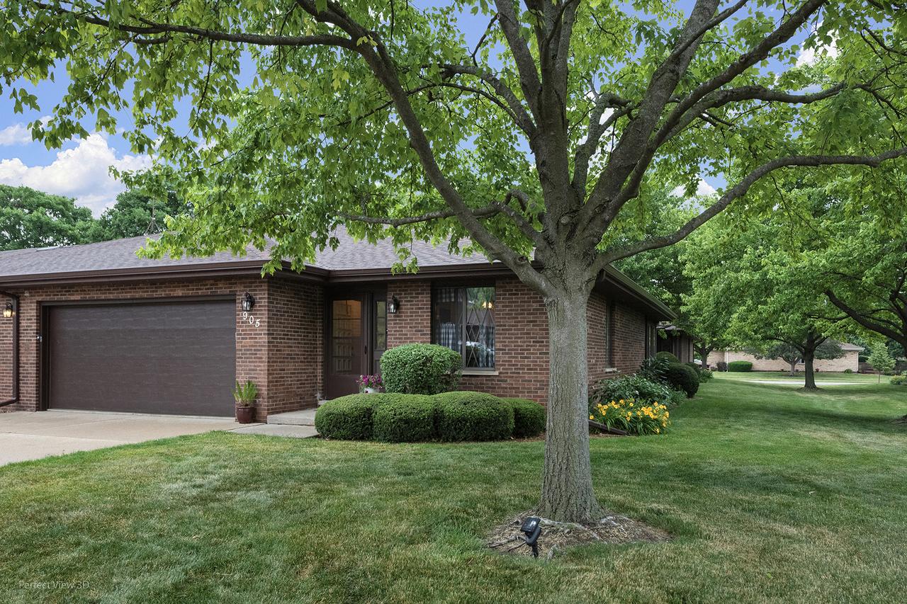 905 Shagbark Rd., New Lenox, IL 60451