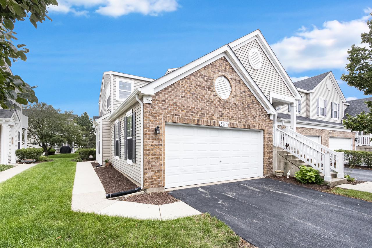 5110 Edgewater Ct., Plainfield, IL 60586