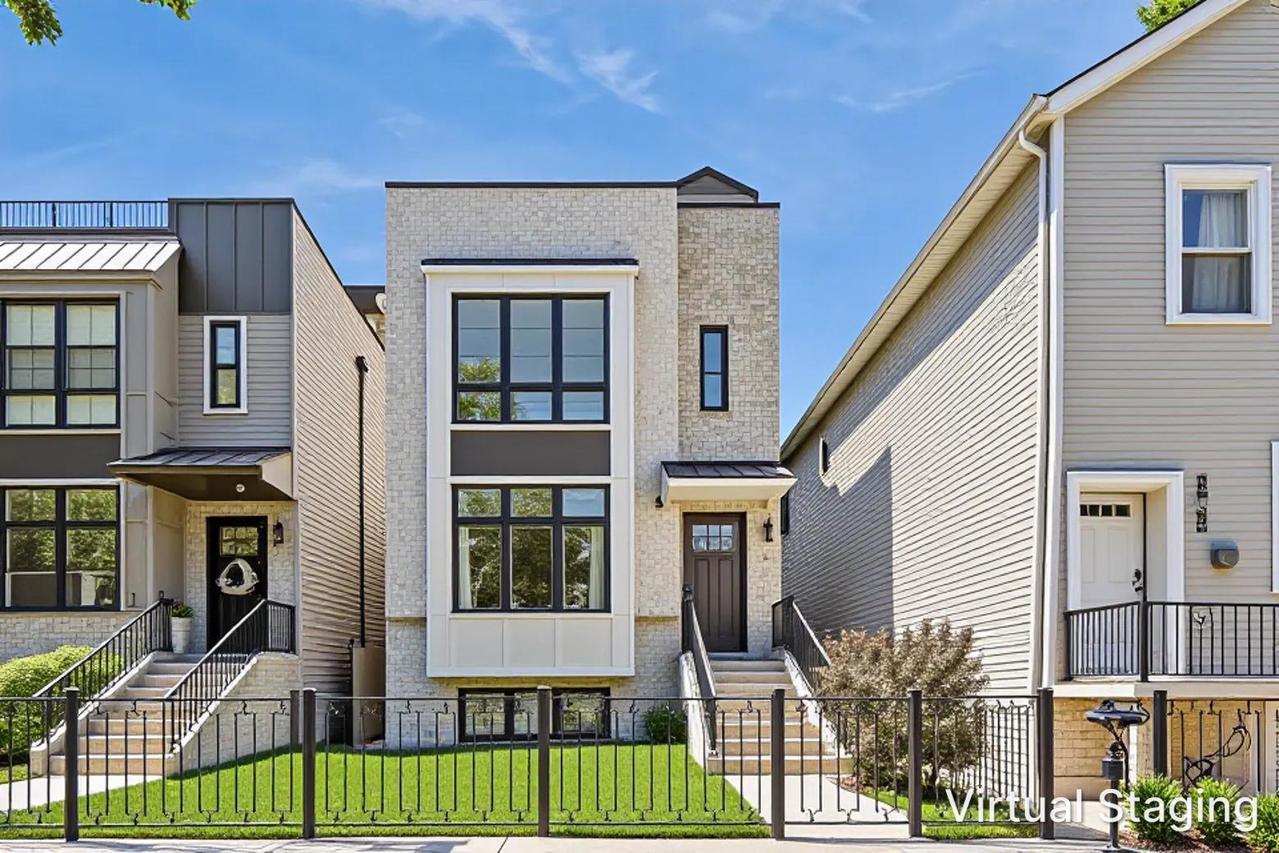3856 N Whipple St., Chicago, IL 60618