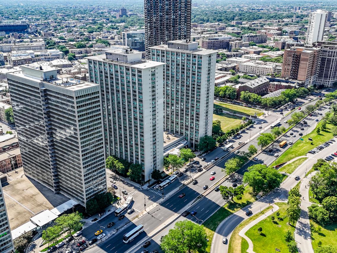 3600 N Lake Shore Dr. #2701, Chicago, IL 60613