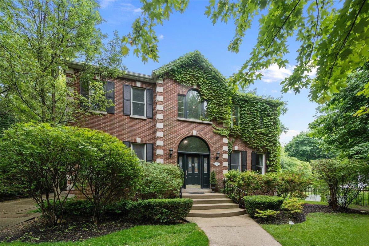 458 Naida Ter., Highland Park, IL 60035