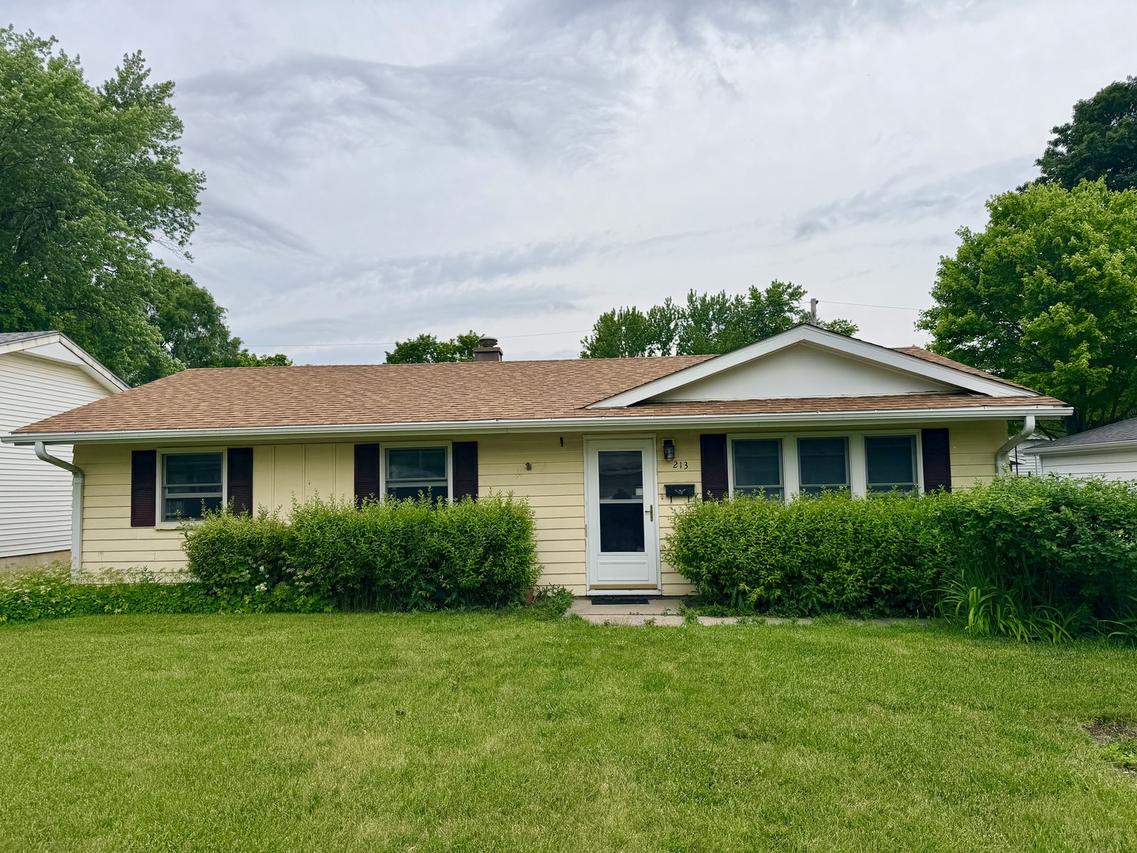 213 River Dr., Dekalb, IL 60115