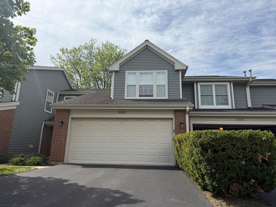 1713 W Orchard Pl., Arlington Heights, IL 60005