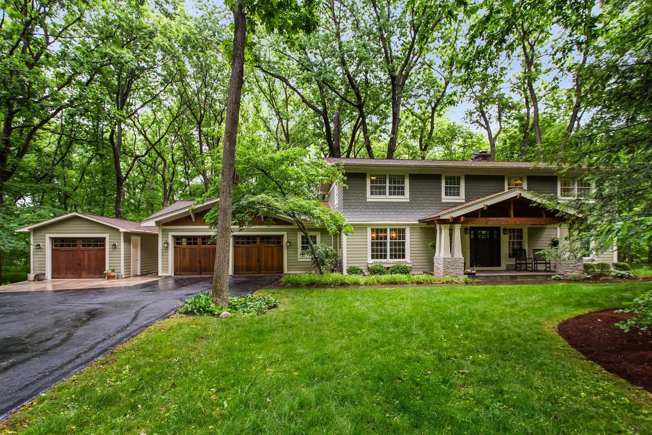 4N159 Wild Rose Rd., St. Charles, IL 60174