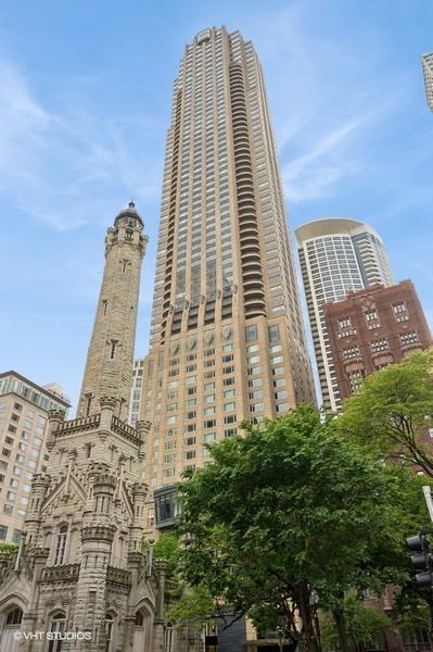 800 N Michigan Ave. #2202, Chicago, IL 60611