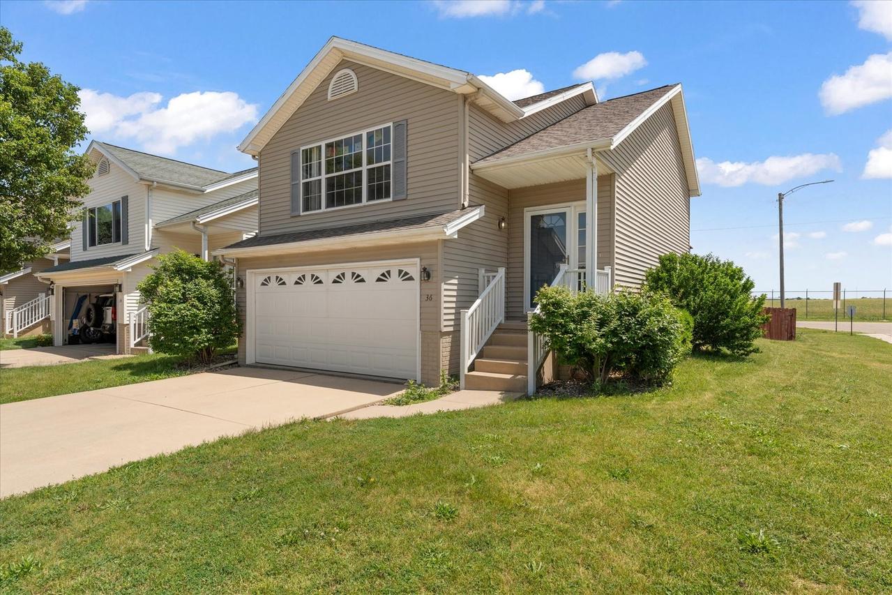36 Andy Ct., Bloomington, IL 61704