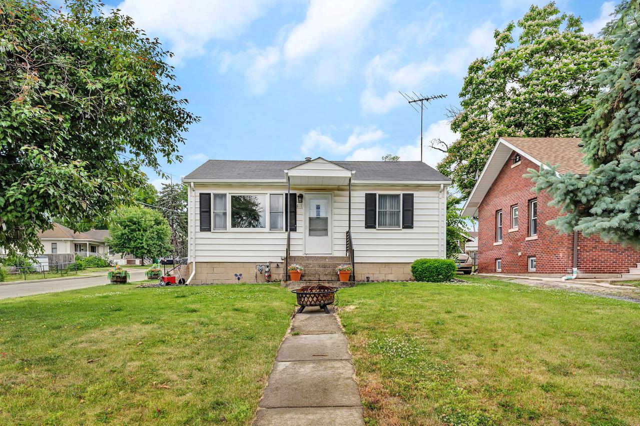 611 Ida St., Joliet, IL 60436