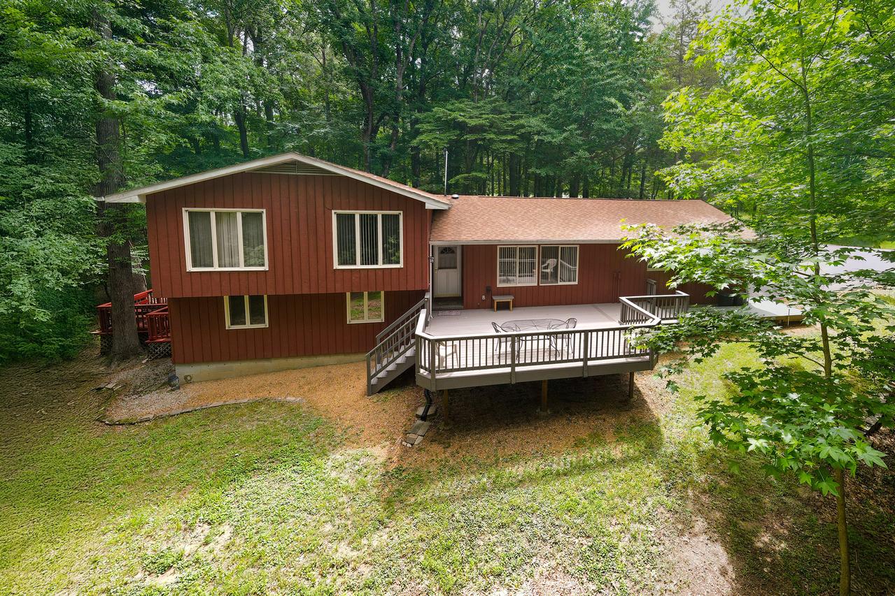 567 Union Grove Rd., Carbondale, IL 62903