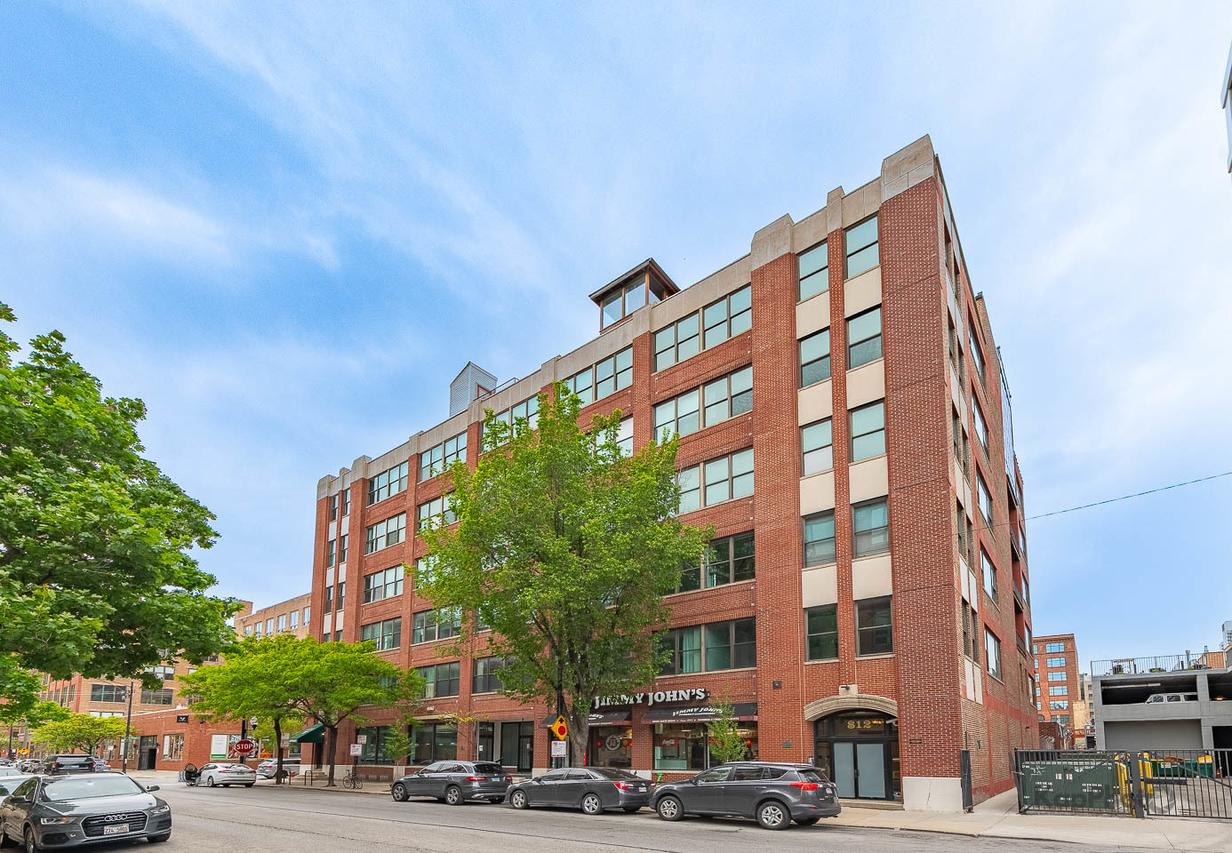 812 W Van Buren St. #3C, Chicago, IL 60607