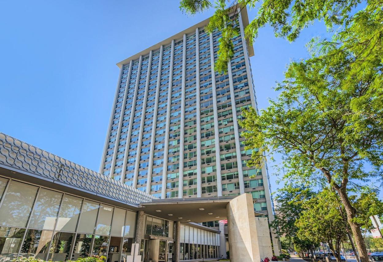3600 N Lake Shore Dr. #2217, Chicago, IL 60613
