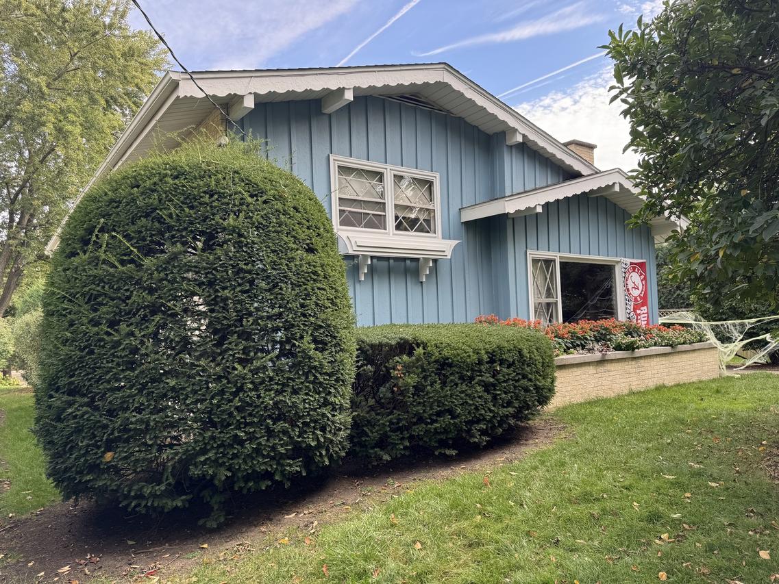 531 N York Rd., Hinsdale, IL 60521