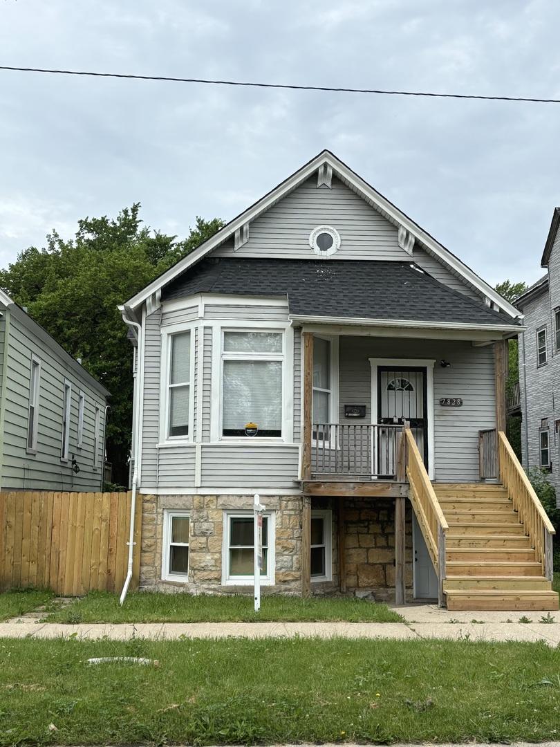 7828 S Escanaba Ave., Chicago, IL 60649