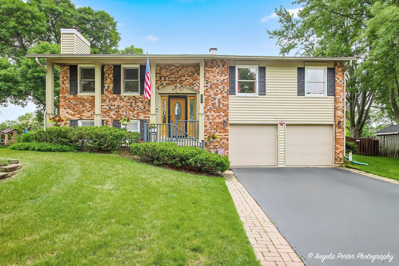 1899 W Alder Dr., Hoffman Estates, IL 60192