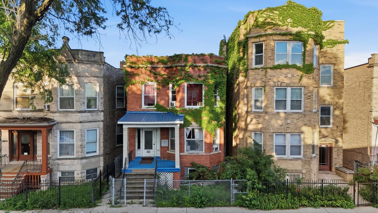 4833 N Troy St., Chicago, IL 60625