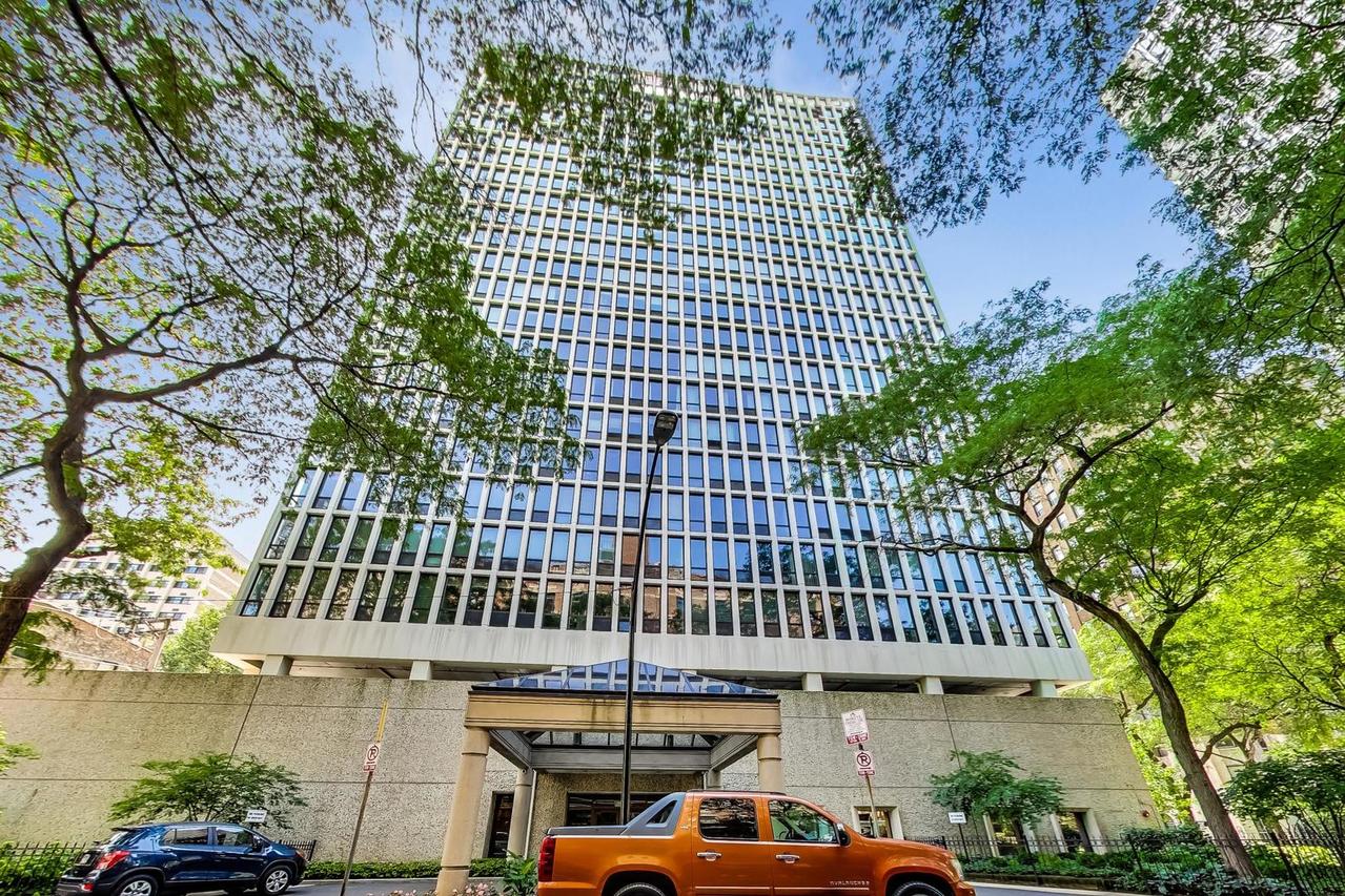 1 E Scott St. #1311, Chicago, IL 60610