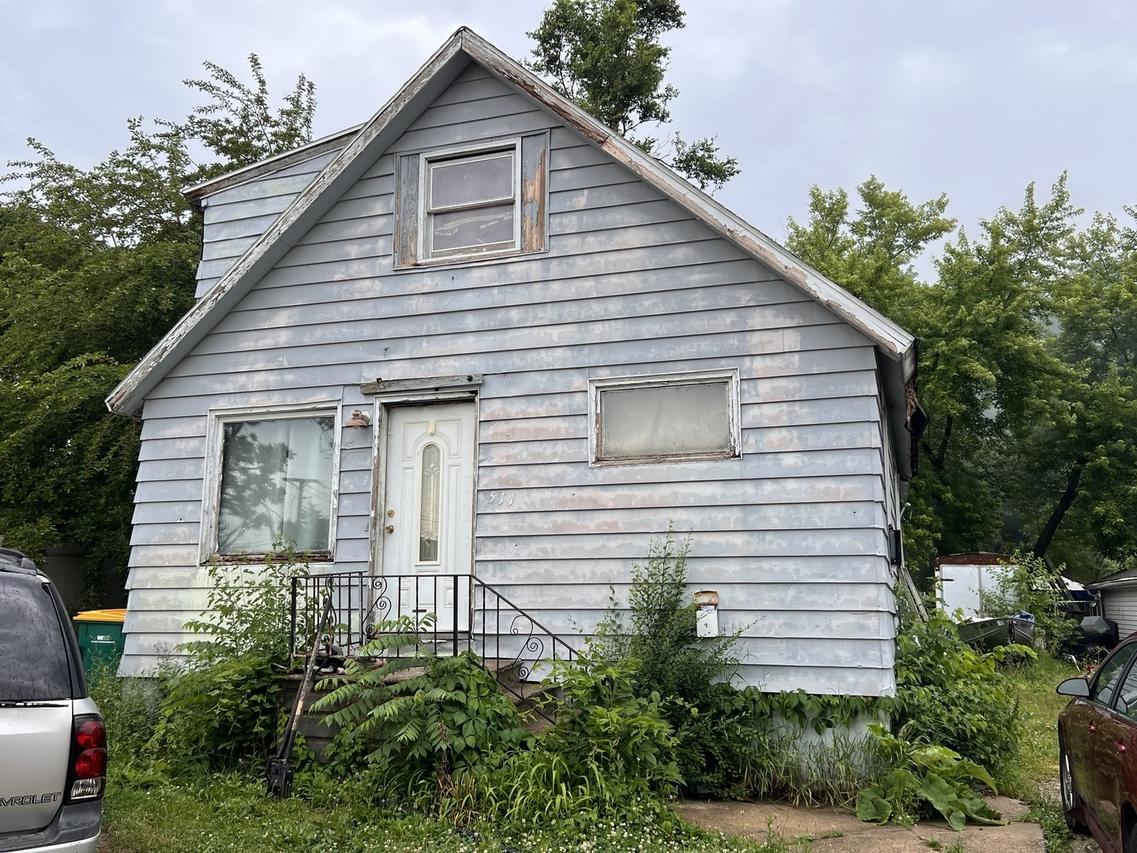 511 N Briggs St., Joliet, IL 60432