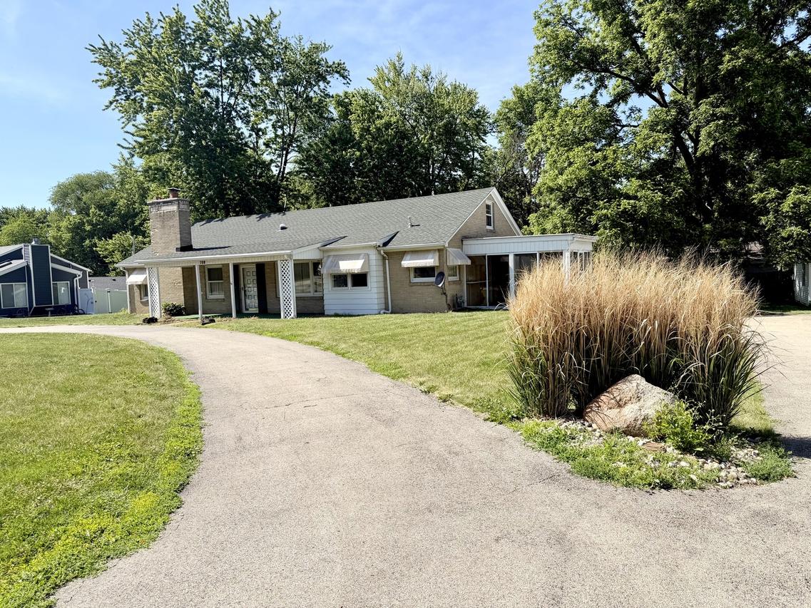 708 E Glover St., Ottawa, IL 61350
