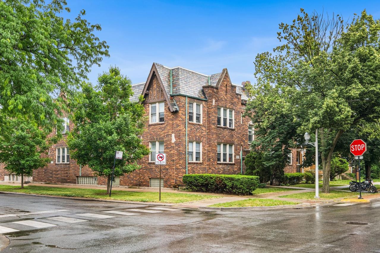 4357 W George St. #1, Chicago, IL 60641