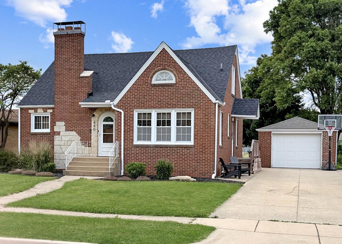 440 W 2nd St., Oglesby, IL 61348